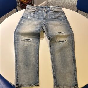 American Eagle Outfitters Blue Straight Jeans Distressed Casual Size32x32